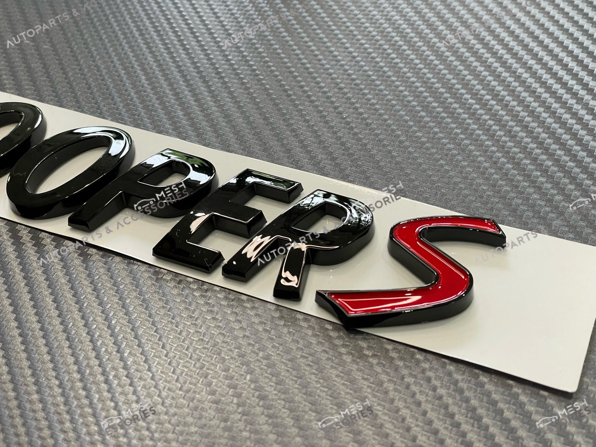 Mesh Autoparts & Accessories Mini Cooper F54 Clubman Gloss Black Emblem Set