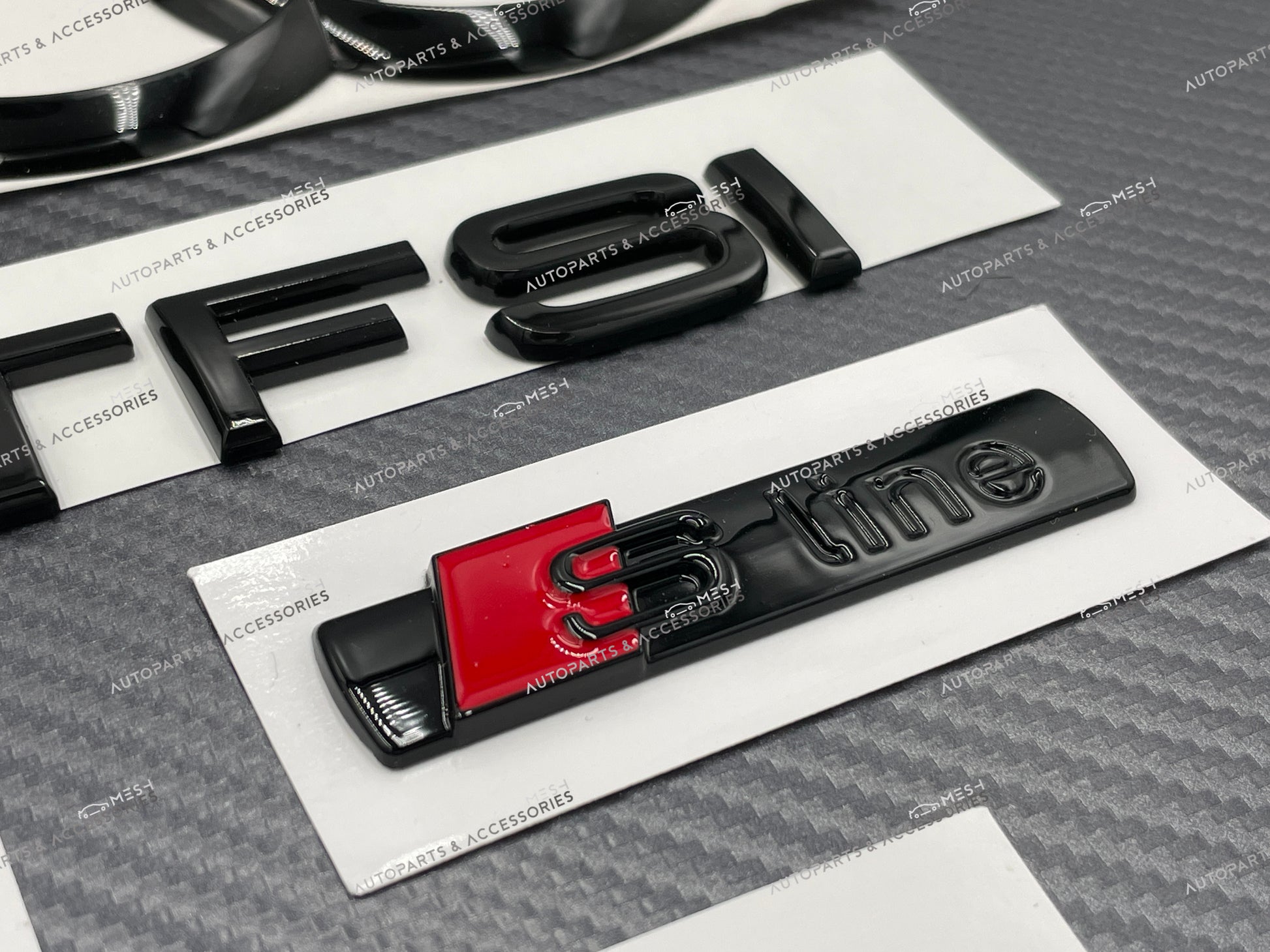 Mesh Autoparts & Accessories Audi Q3 Gloss Black Full Emblem Badge Set